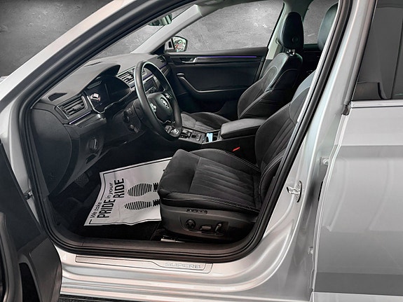 Skoda Superb 10 of 22