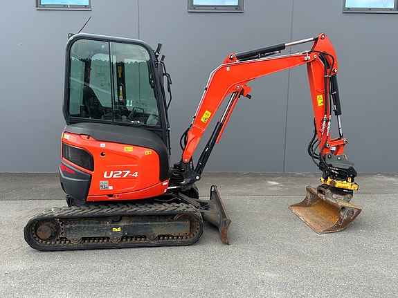 Kubota U27-4