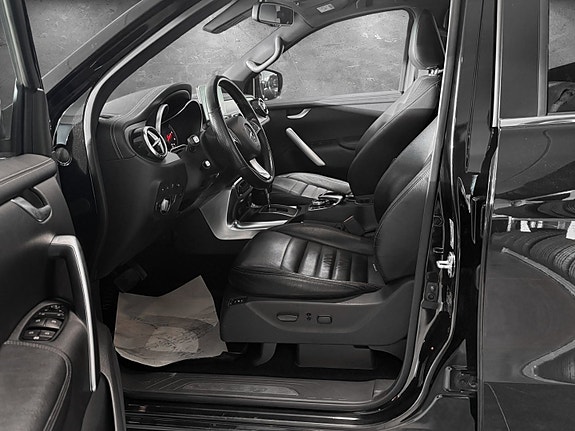Mercedes-Benz X250 d 11 of 20