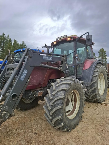 Valtra M120