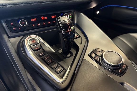BMW i8 20 of 28