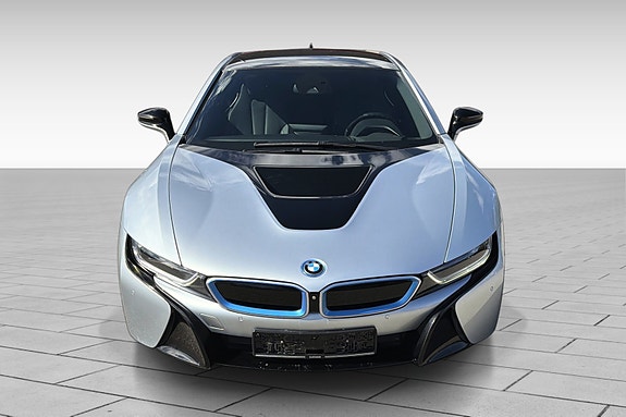 BMW i8 5 of 28