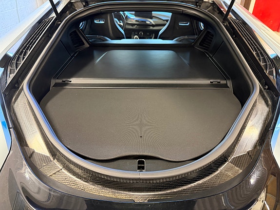 BMW i8 23 of 28