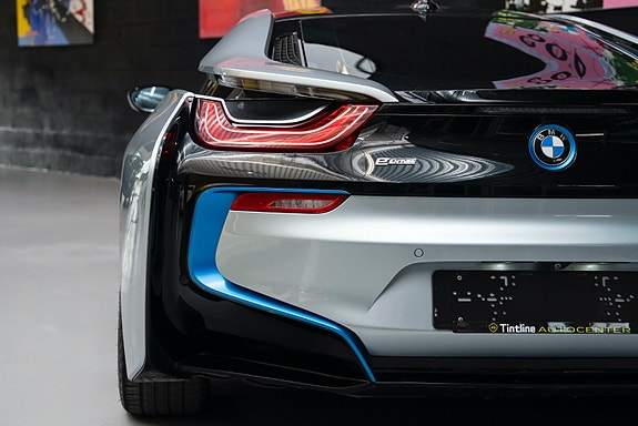 BMW i8 7 of 30