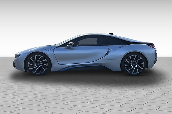 BMW i8 7 of 28