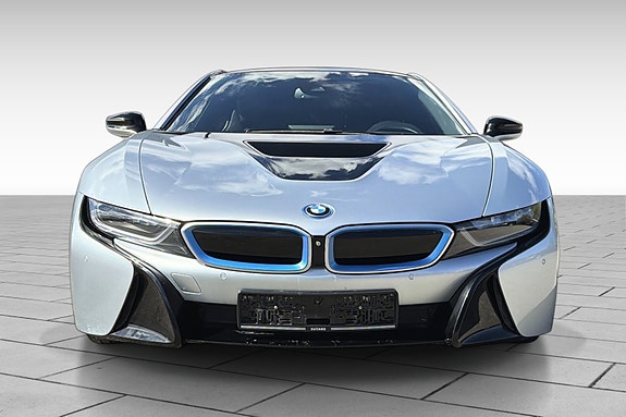 BMW i8 4 of 28