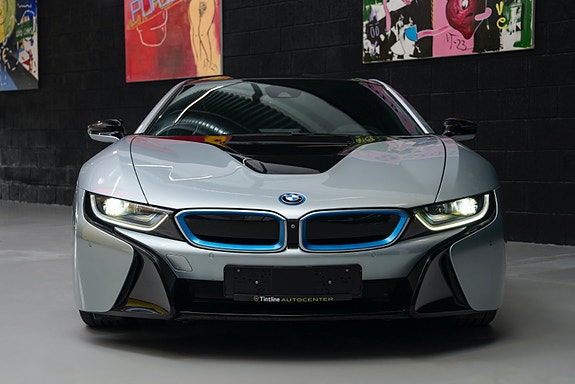 BMW i8 4 of 30