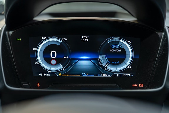 BMW i8 20 of 30