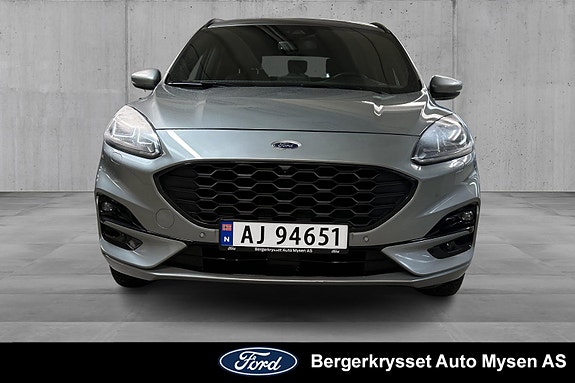 Ford Kuga 2 of 5