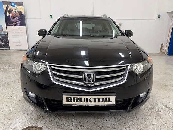 Honda Accord 8 of 30