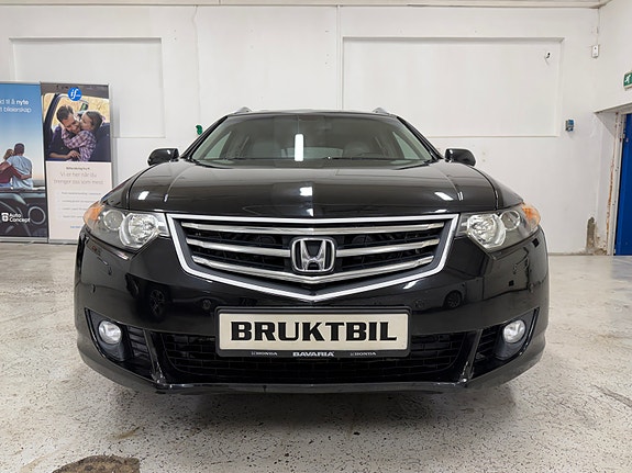 Honda Accord 7 of 30