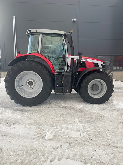 Massey Ferguson 6S.180 DVT