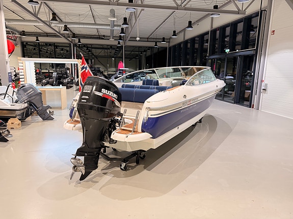 Pen Ibiza 24 Touring m/Suzuki DF250 - toalett, servo - Kun gått 550 timer