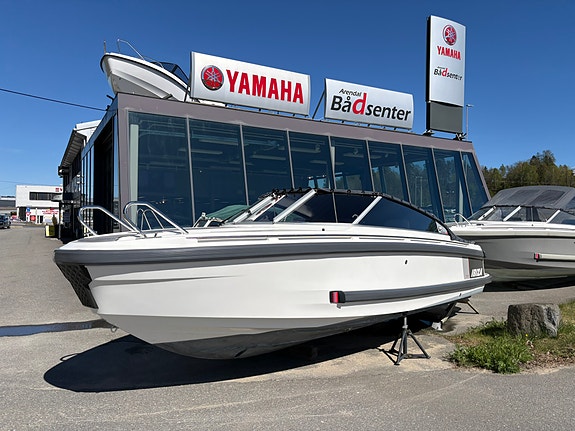 Ibiza 770 med Yamaha F300XSB2! Strøken båt til salgs for kunde!