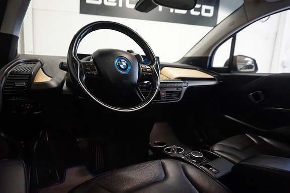 BMW i3 9 of 30
