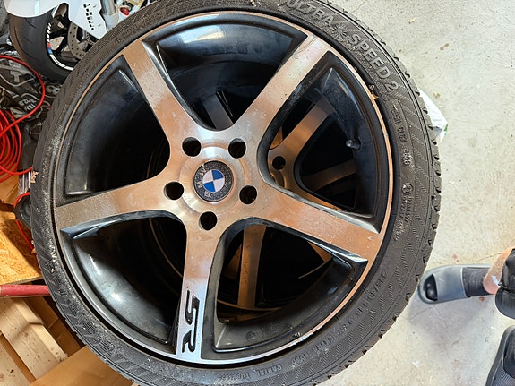 BMW 320d 13 of 17