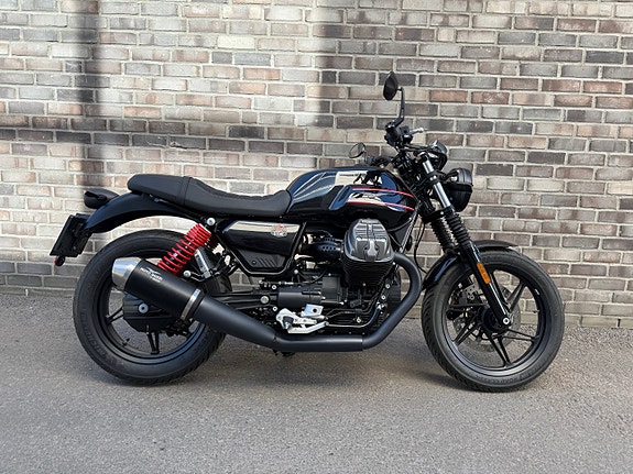 Moto Guzzi V7 Stone 850 Special Edition 15 of 15