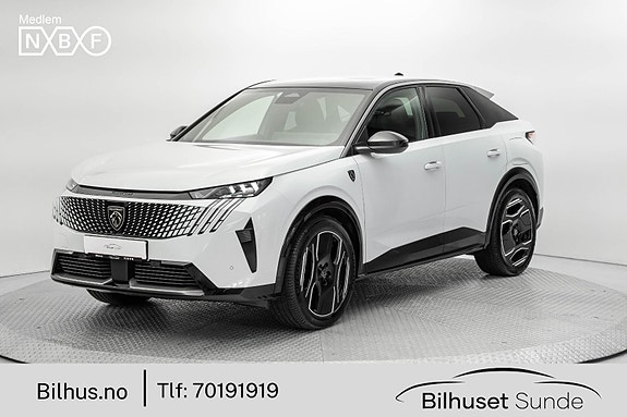 Peugeot e-3008