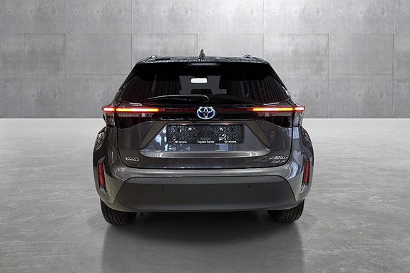 Toyota Yaris Cross 4 of 5