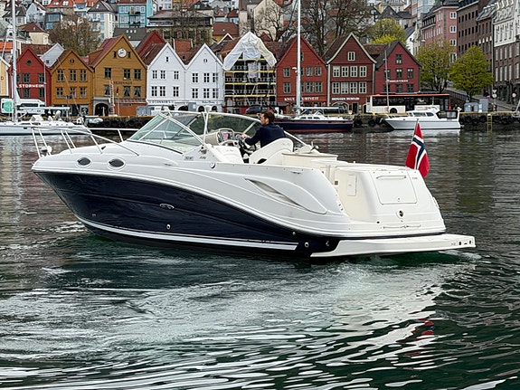 Sea Ray 275 Amberjack 807 gangtimer. KAD300. Polert og bunnsmørt 4 of 30