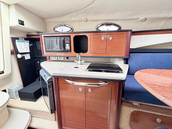 Sea Ray 275 Amberjack 807 gangtimer. KAD300. Polert og bunnsmørt 30 of 30