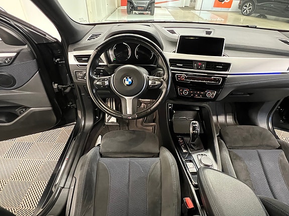 BMW X2 26 of 30
