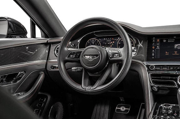 Bentley Flying Spur 26 of 30