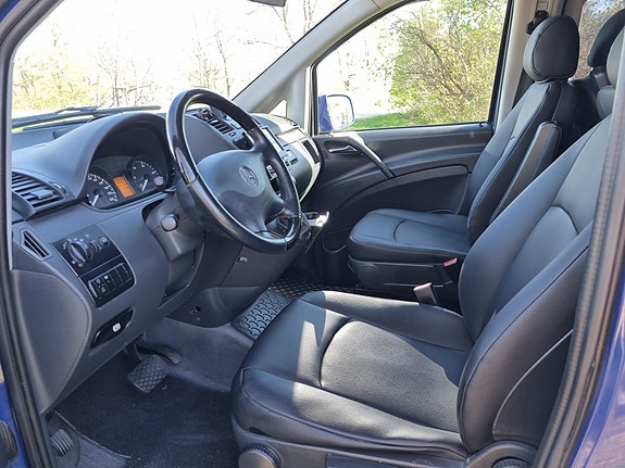 Mercedes-Benz Vito 113 14 of 23