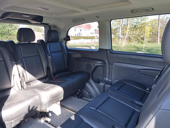 Mercedes-Benz Vito 113 17 of 23