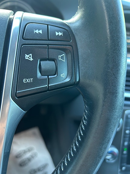 Volvo V60 5 of 30
