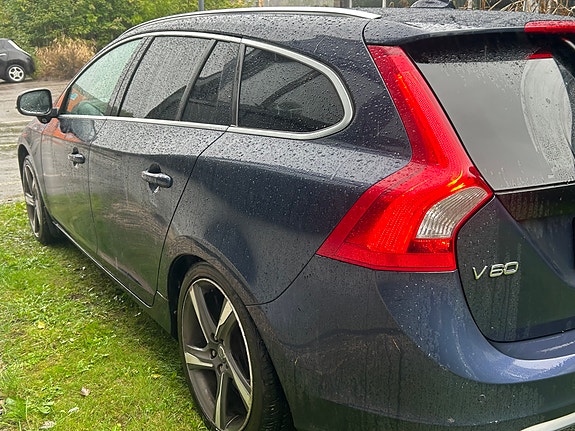 Volvo V60 10 of 30
