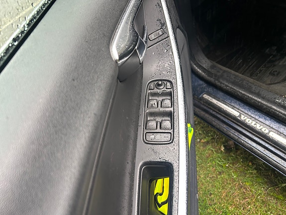Volvo V60 27 of 30