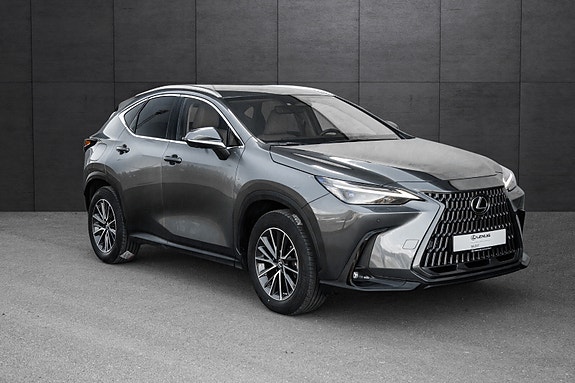 Lexus NX450h 5 of 18