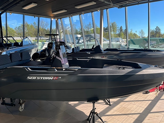 Seastorm 14 Advantage med 30HK