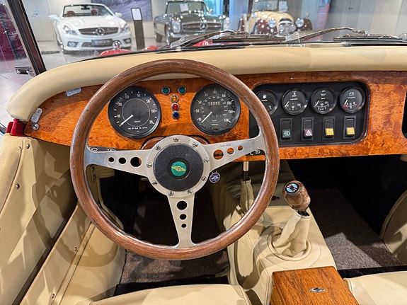 Morgan Plus 8 13 of 20