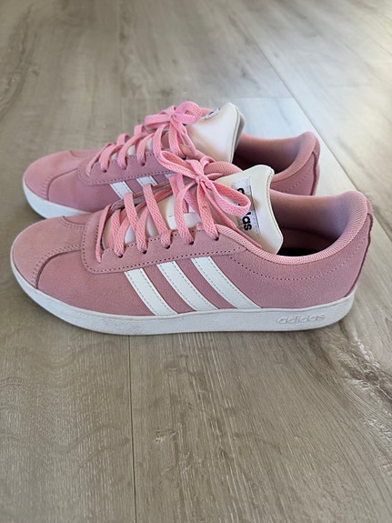 adidas gazelle silver green womens ADIDAS W Gazelle Indoor pink JS1395 main image 0