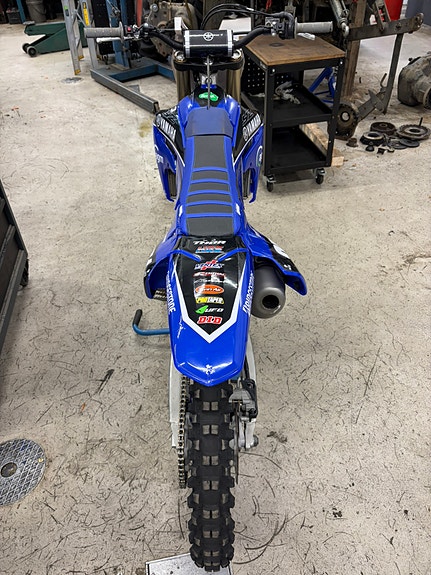 Yamaha YZ250F 4 of 5