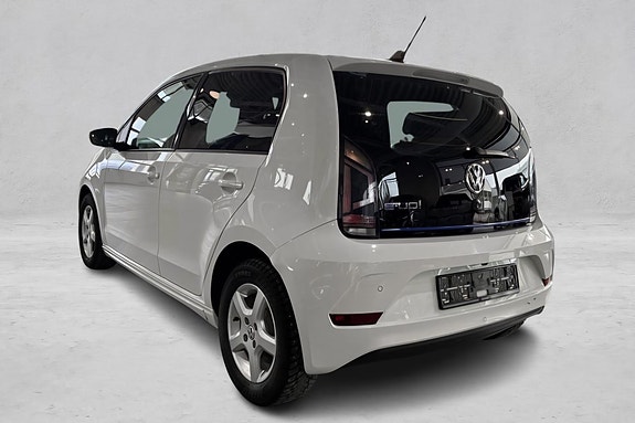 Volkswagen UP! 5 of 5