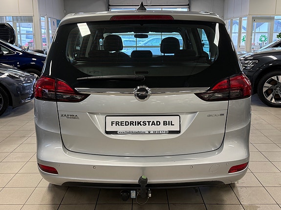 Opel Zafira Tourer 3 of 5