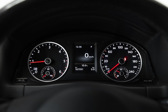 Volkswagen Tiguan 21 of 28