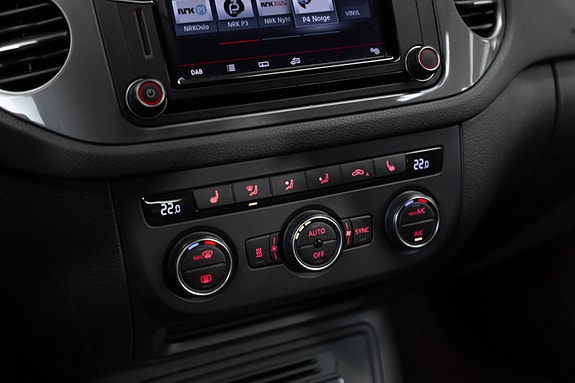 Volkswagen Tiguan 25 of 28