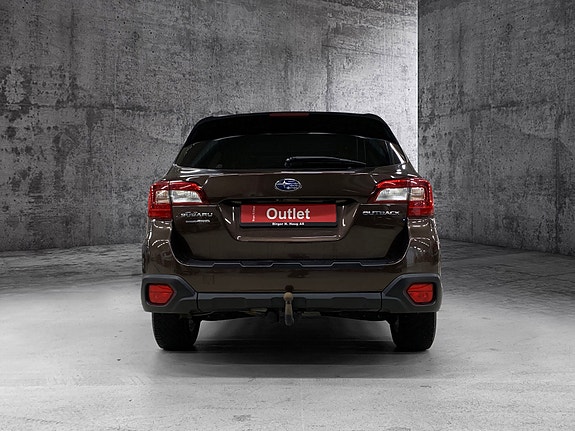 Subaru Outback 3 of 5