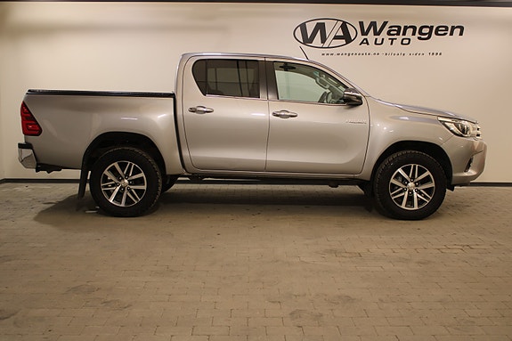 Toyota HiLux 8 of 30
