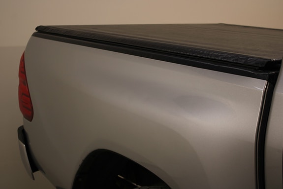 Toyota HiLux 13 of 30