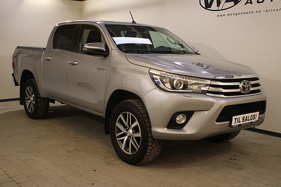Toyota HiLux 9 of 30