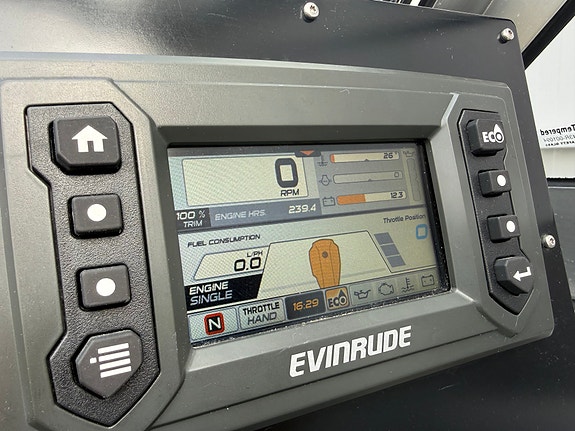 Anytec A27 | Kraftfull Evinrude G2 300 hk | Sportslig og sjøsterk aluminiumsbåt! 29 of 30