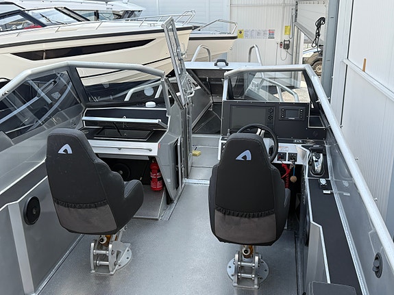 Anytec A27 | Kraftfull Evinrude G2 300 hk | Sportslig og sjøsterk aluminiumsbåt! 22 of 30
