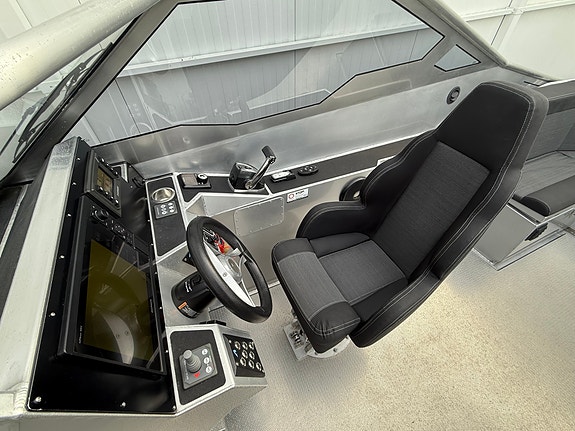 Anytec A27 | Kraftfull Evinrude G2 300 hk | Sportslig og sjøsterk aluminiumsbåt! 26 of 30