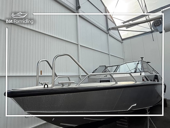 Anytec A27 | Kraftfull Evinrude G2 300 hk | Sportslig og sjøsterk aluminiumsbåt!