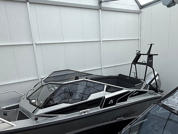 Anytec A27 | Kraftfull Evinrude G2 300 hk | Sportslig og sjøsterk aluminiumsbåt! 5 of 30